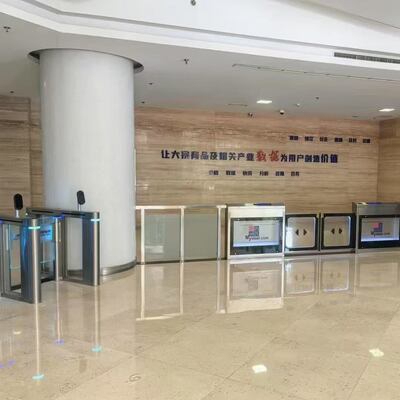 Bon prix Portes de plateforme personnalisables pour les applications industrielles commerciales de portes lourdes en ligne