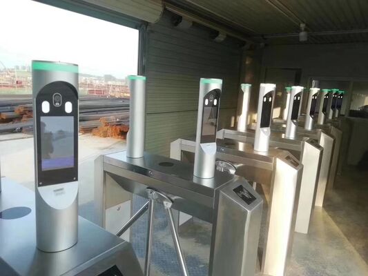 Bon prix 35 personnes/minute Porte de sécurité bidirectionnelle à trépied SUS304 en ligne