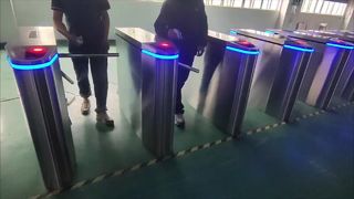 Contrôle d'accès de porte de tourniquet de trépied